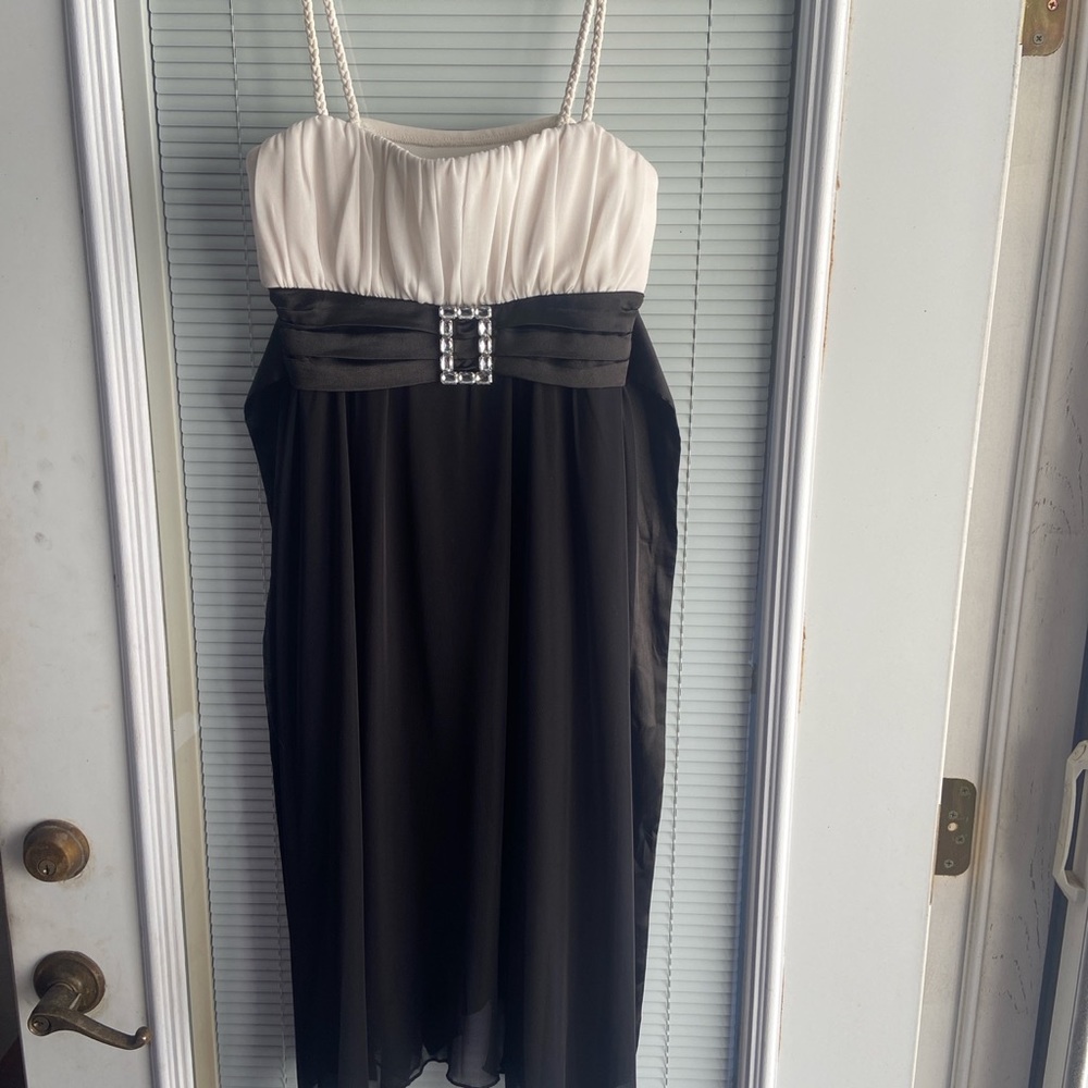 Black and white dress
